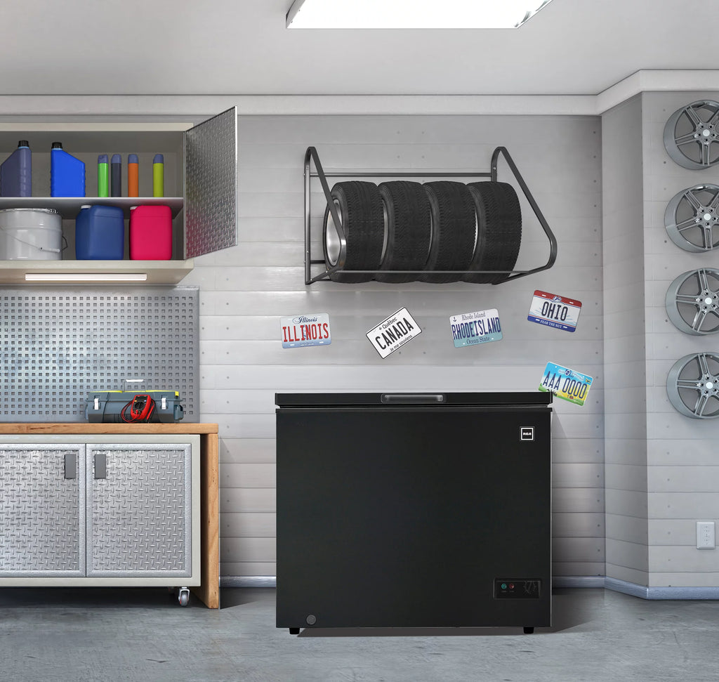 7.1 Cu Ft Chest Freezer, Black I8993