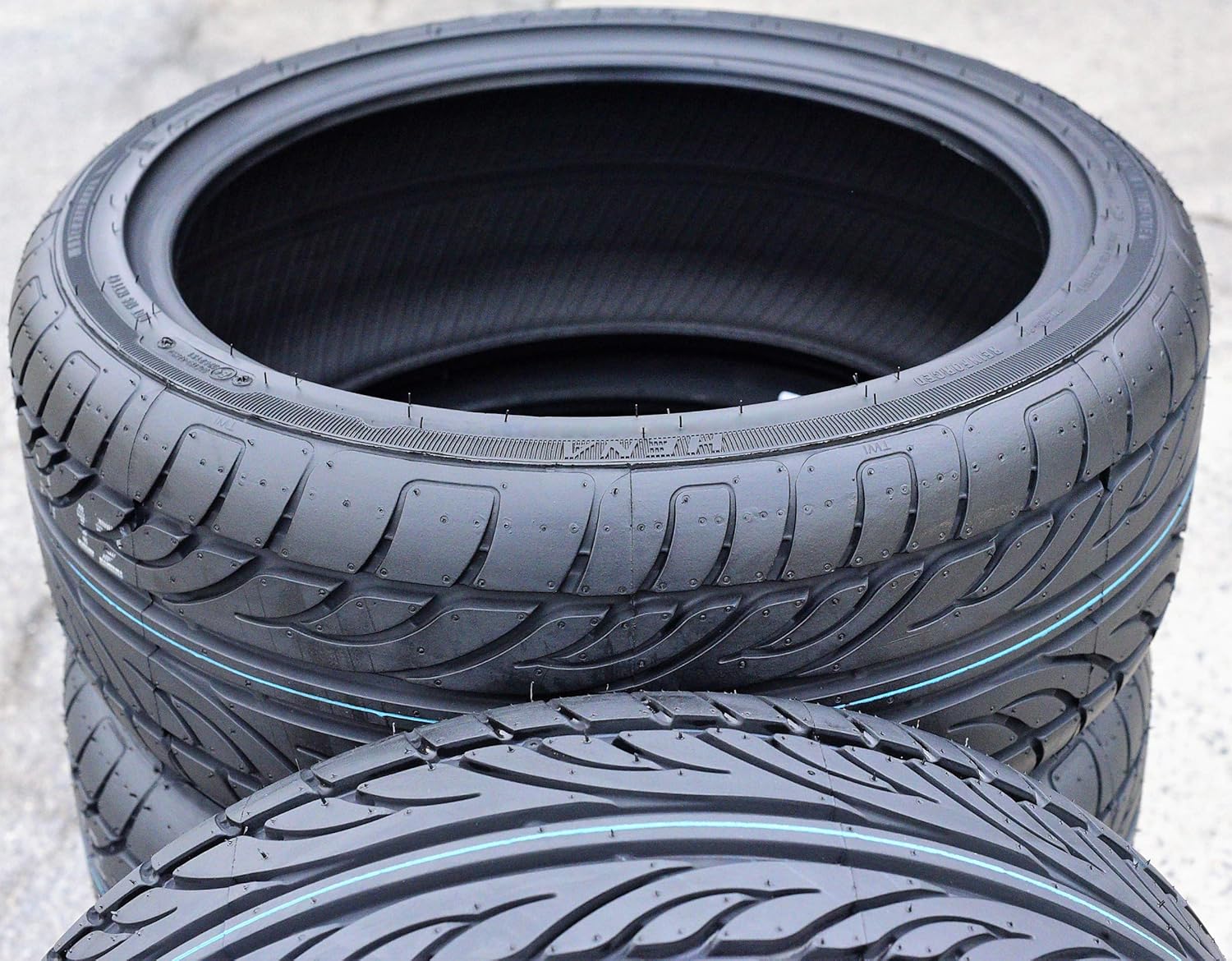 Set of 2 All-Season Radial Tires 245/40R17 95W U2922