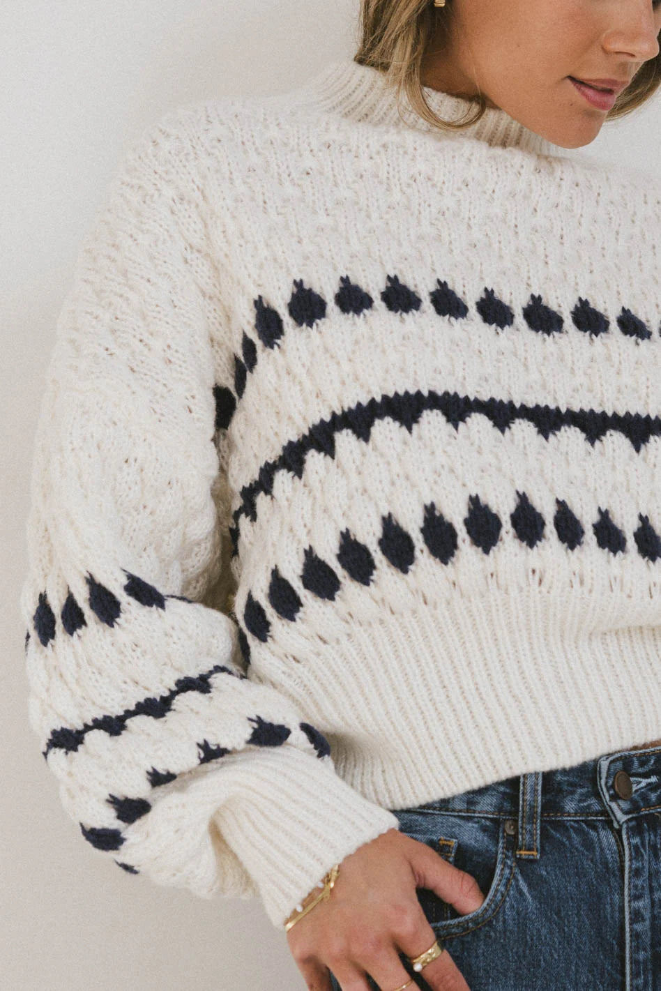 Navy Knit Sweater O242061