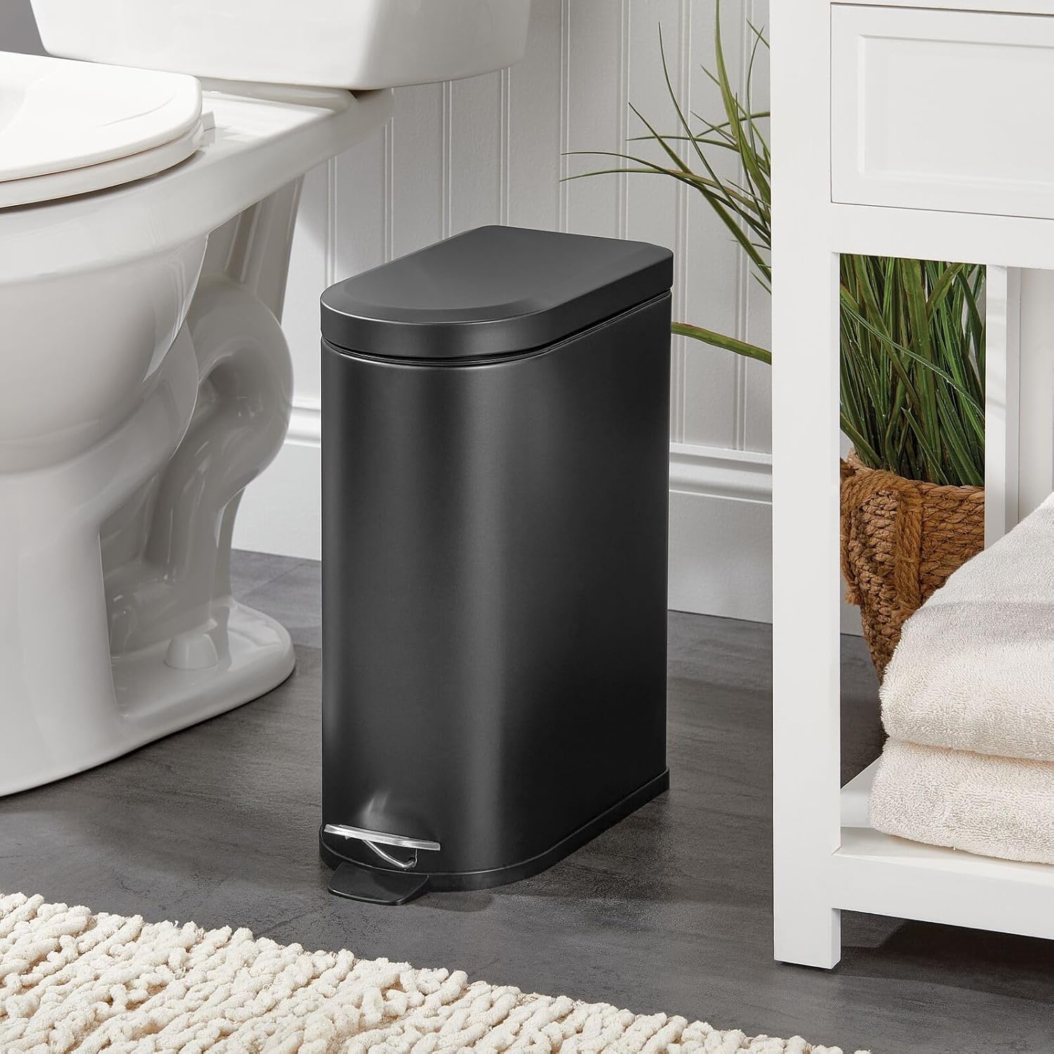 Black 2.6 Gallon Stainless Steel Step Trash Can S9895