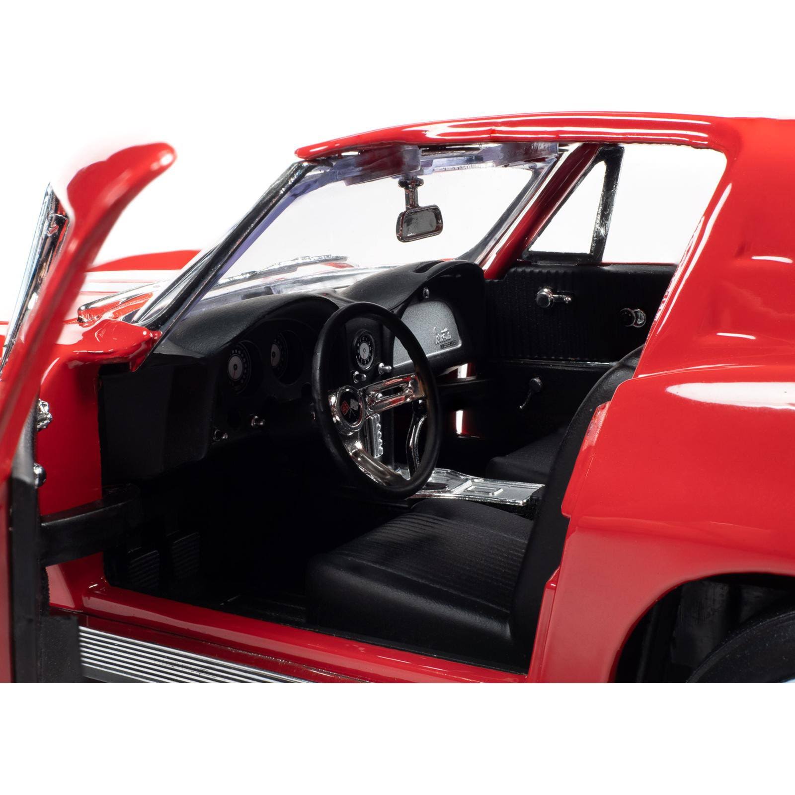 Riverside Red with White Stripes 1/18 Diecast Model Car L395524