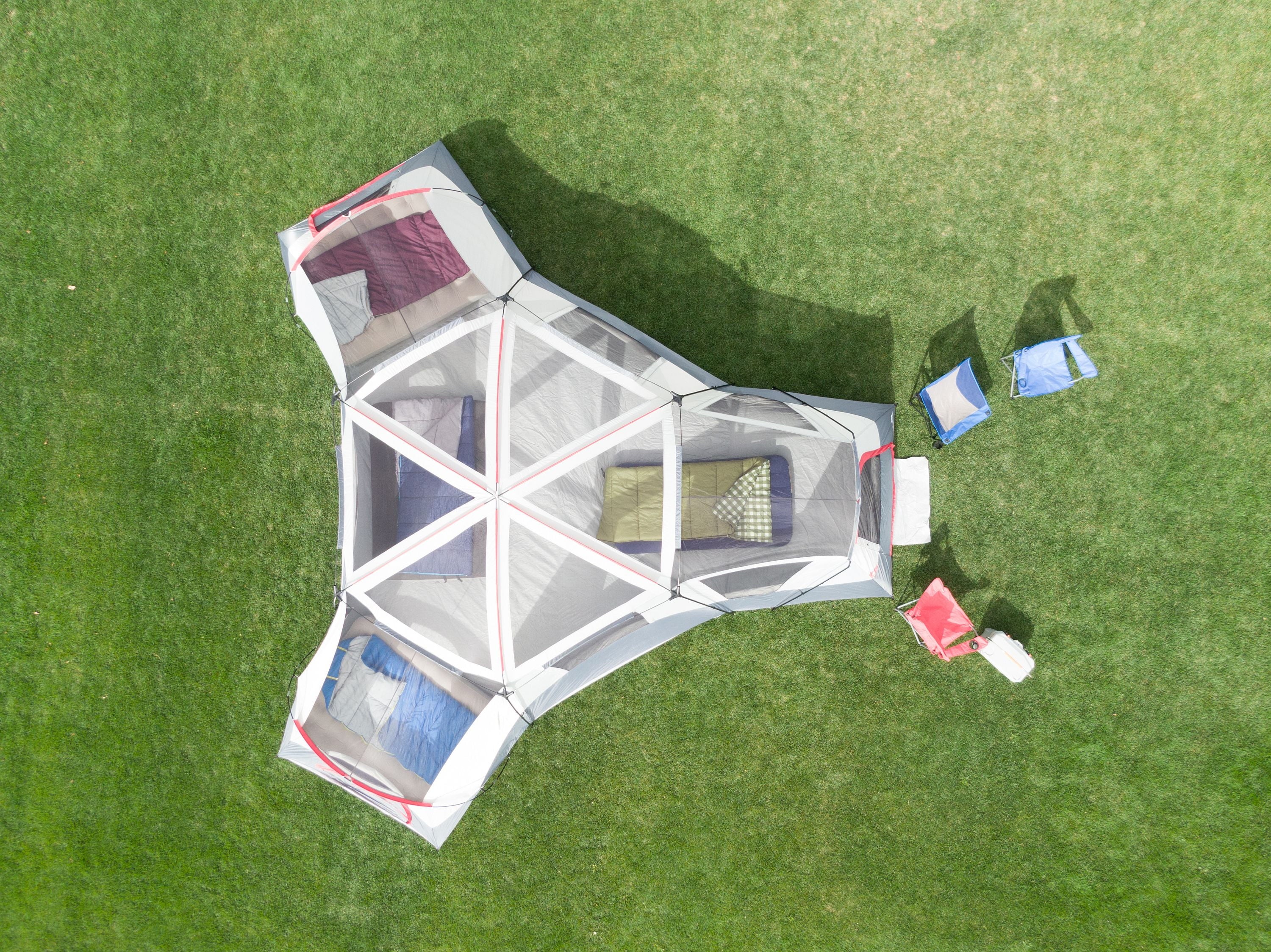 20-Person 4-Room Cabin Tent with 3 Separate Entrances W64446