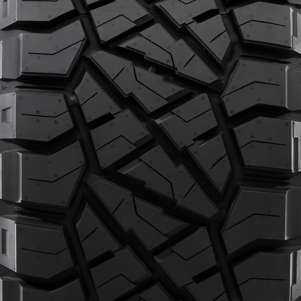 LT37X12.50R20 126Q E Light Truck Tire T865119