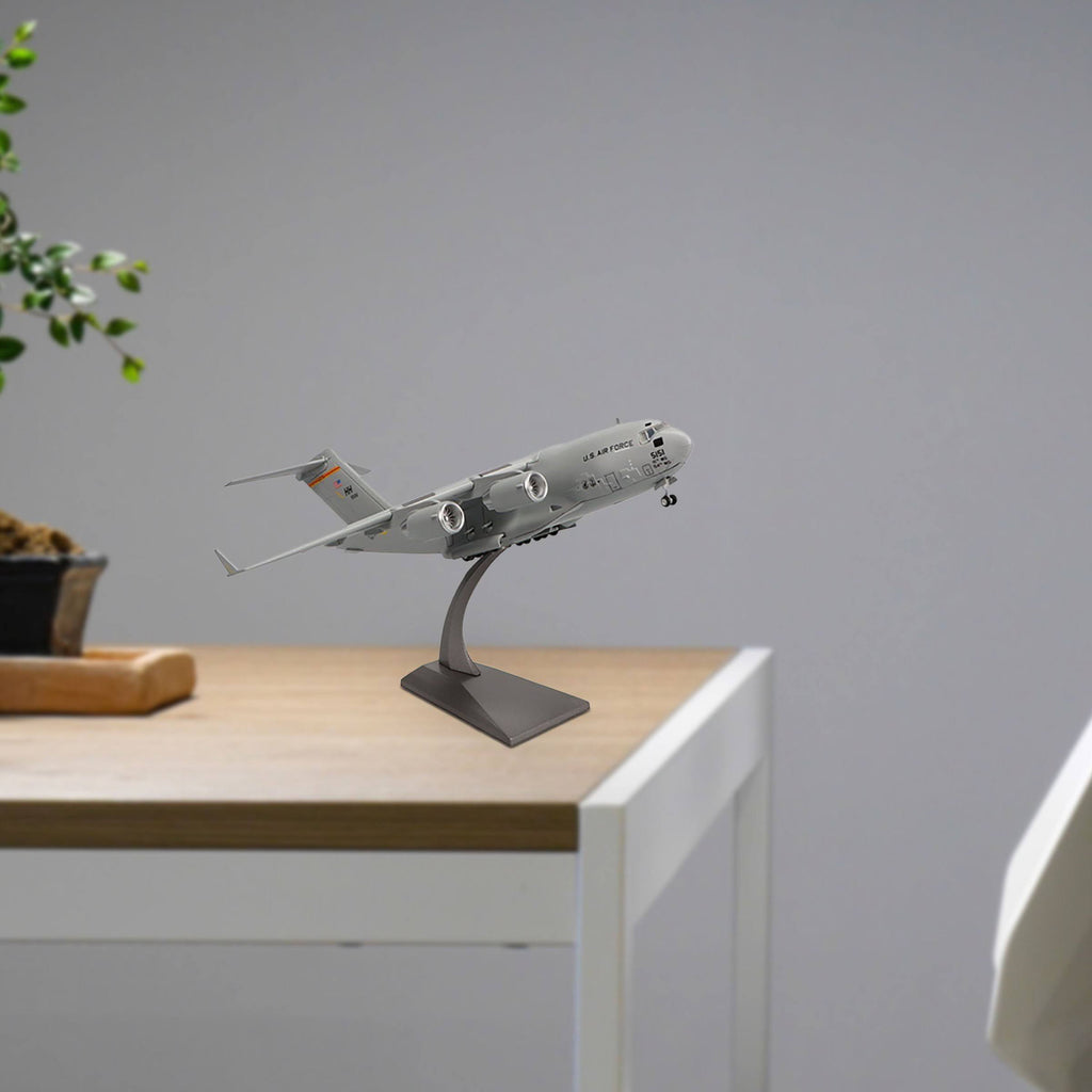 Diecast Aircraft Model U583