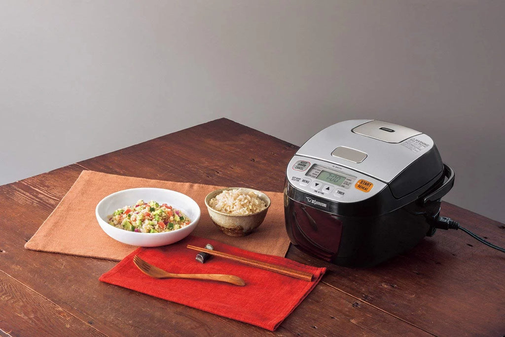 3-Cup Silver Black Rice Cooker and Warmer V482