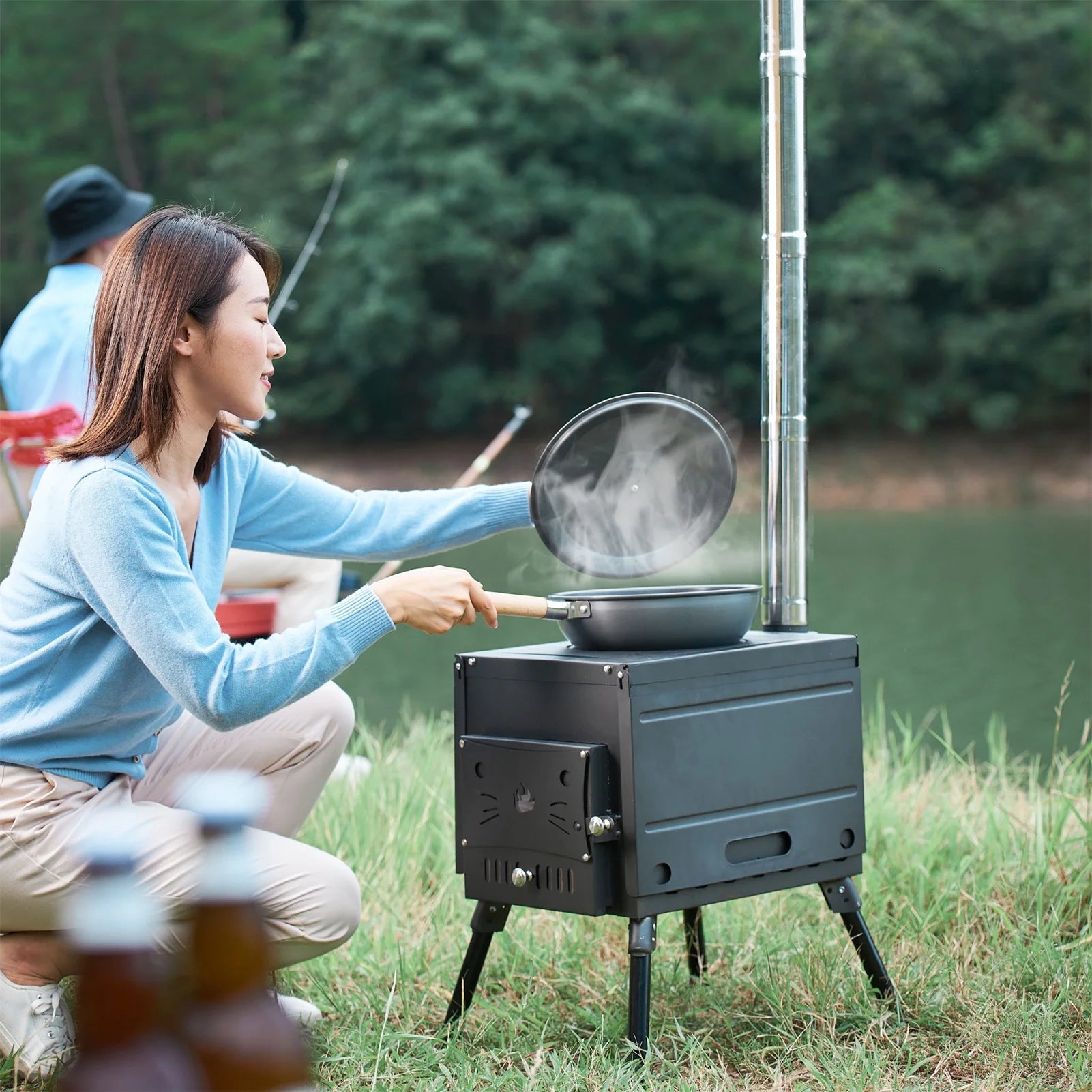Portable Foldable Wood Burning Camp Tent with Chimney W1332