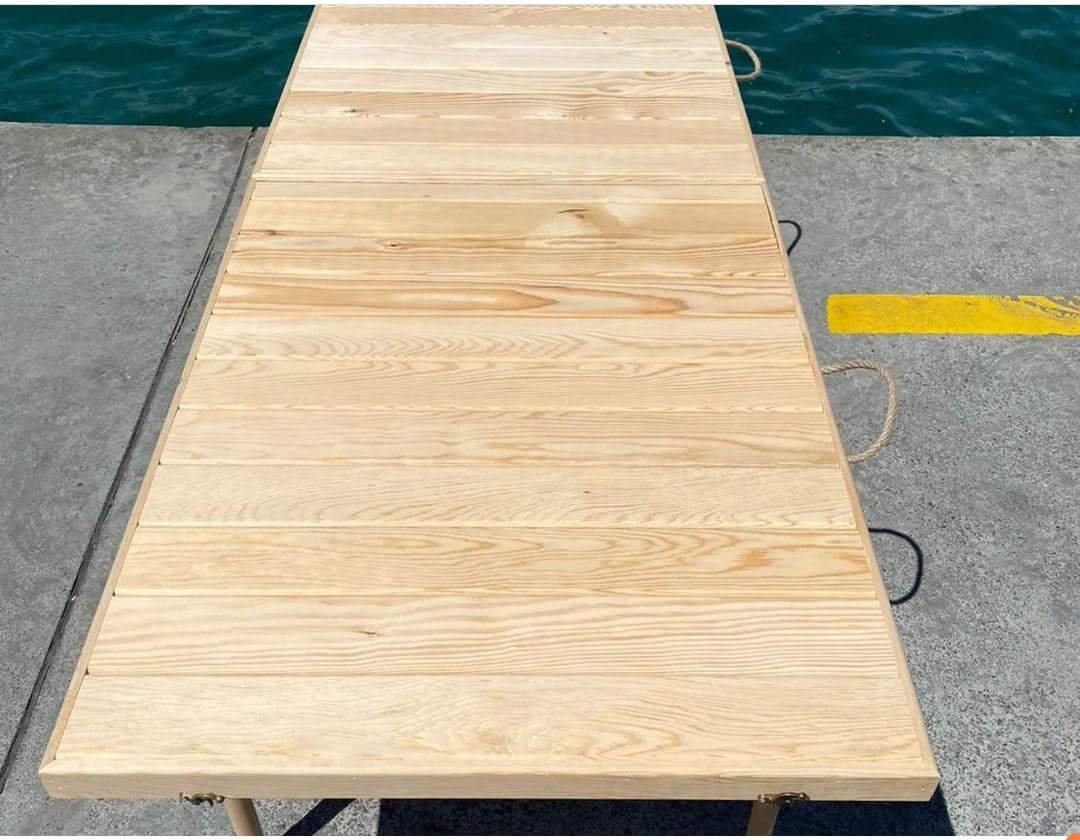 Natural Wood Low Foldable Picnic Table O705725