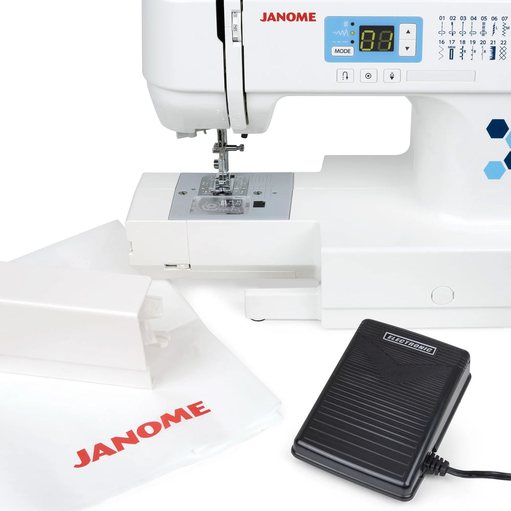 Computerized Sewing Machine with 30 Stitches D18149