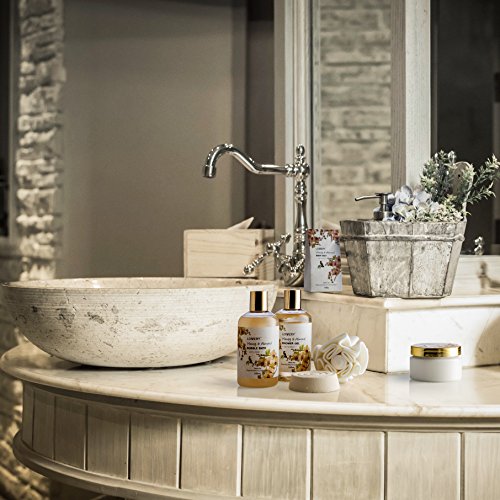 Spa Honey Almond Scent Bath & Body Set I922770