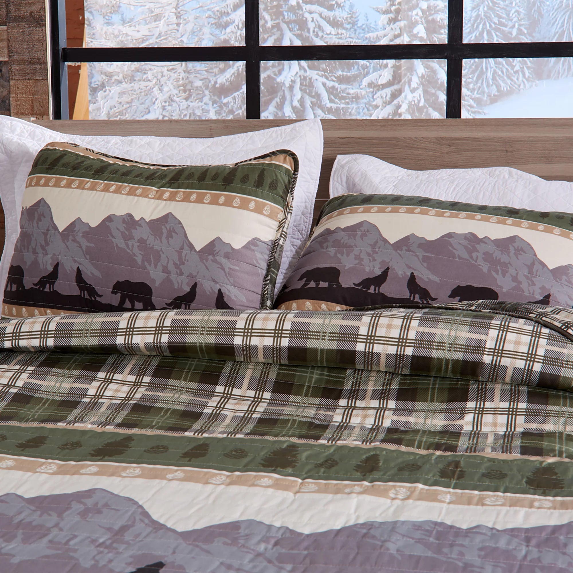 Rustic Patchwork Reversible Quilt Set With Shams (Full / Queen) H4532