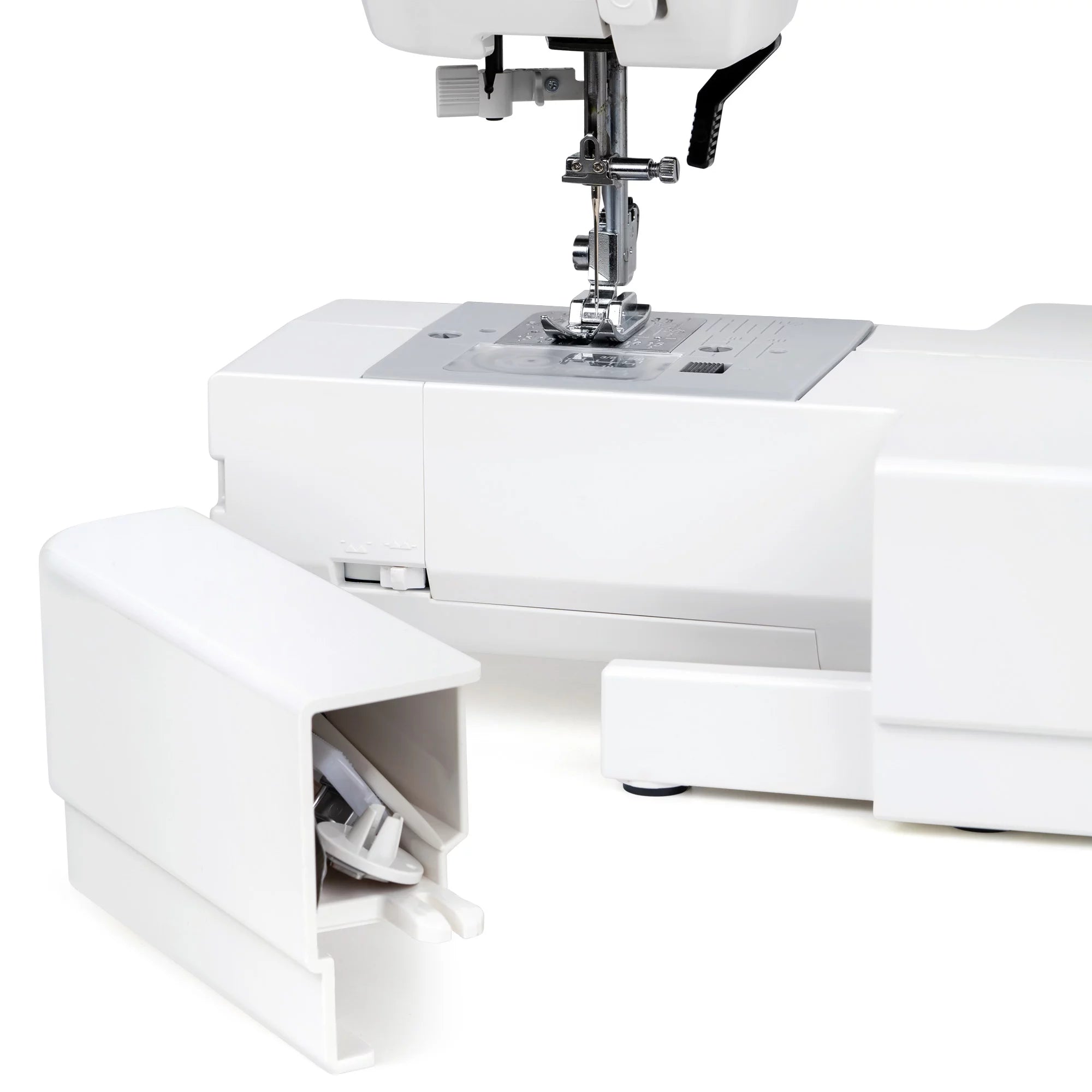 Computerized Sewing Machine with 30 Stitches D18149