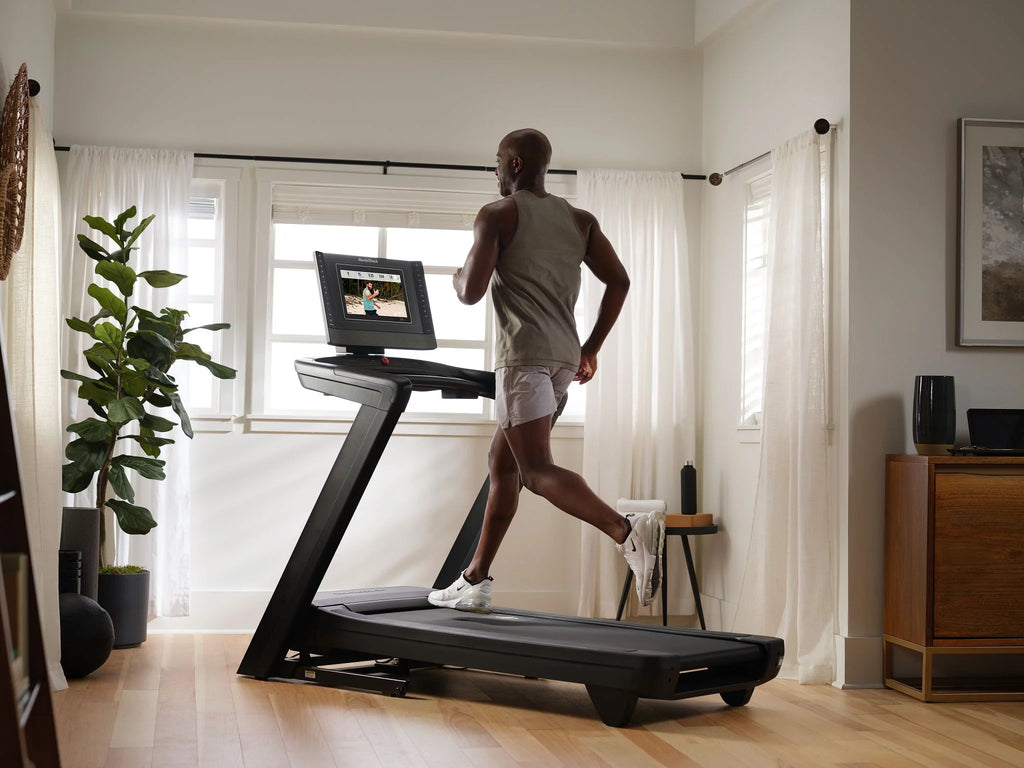 14” Pivoting Touchscreen Treadmill P3694