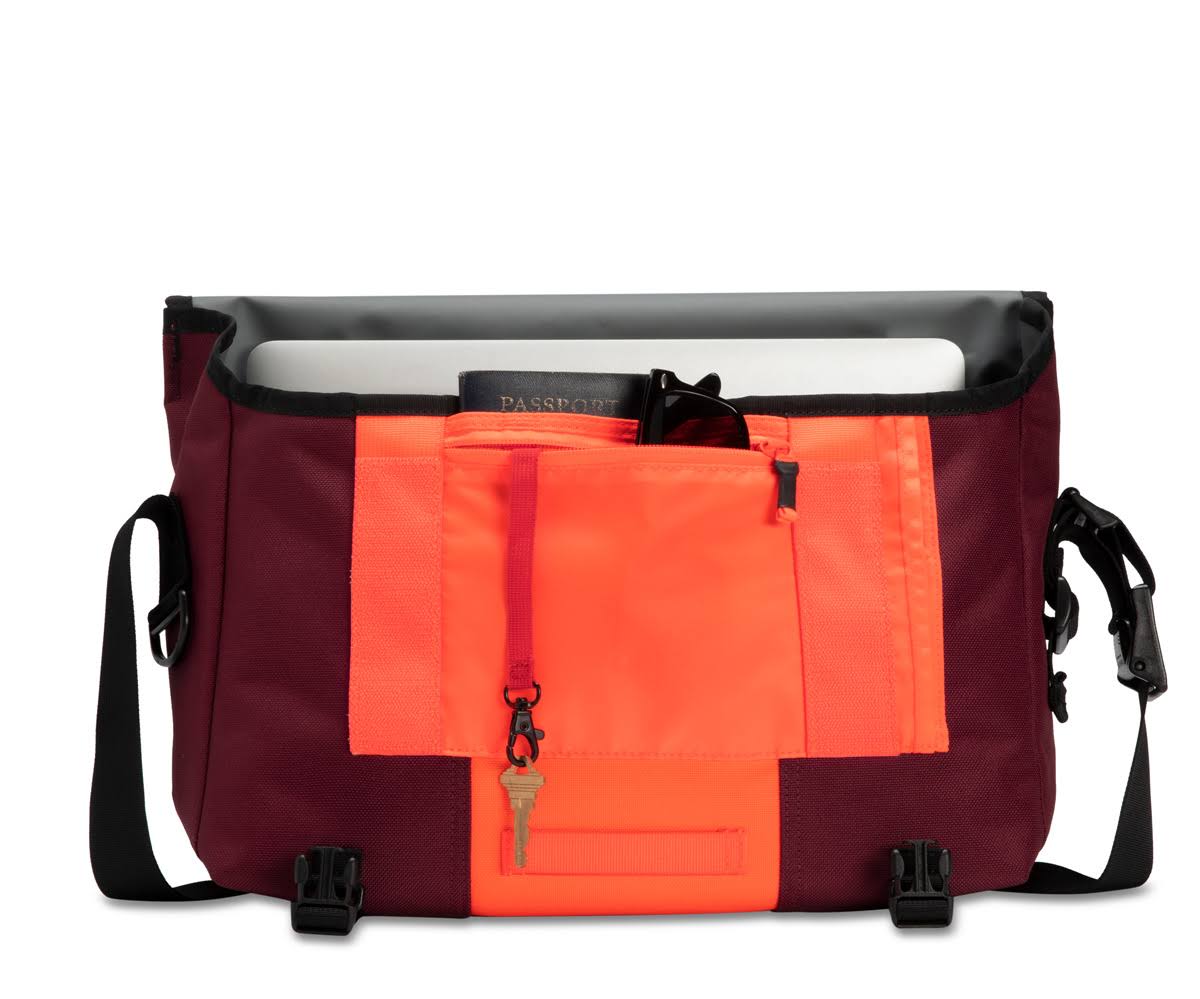 Classic Messenger Bag N173342